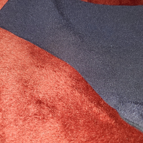 NWT Victoria's Secret No Show Thong Raw Edge XS - Picture 8 of 9